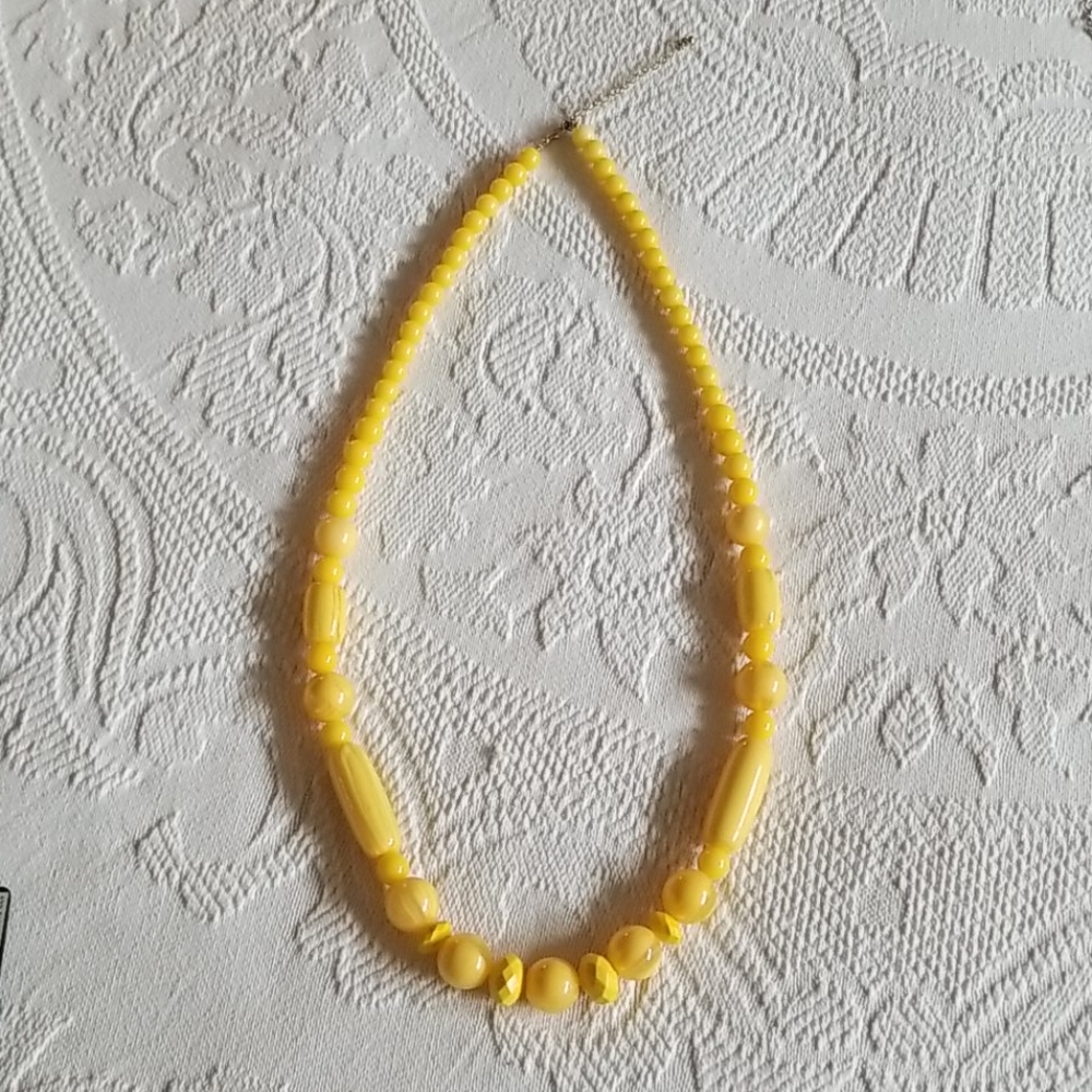 Super Cute Yellow Acrylic Necklace